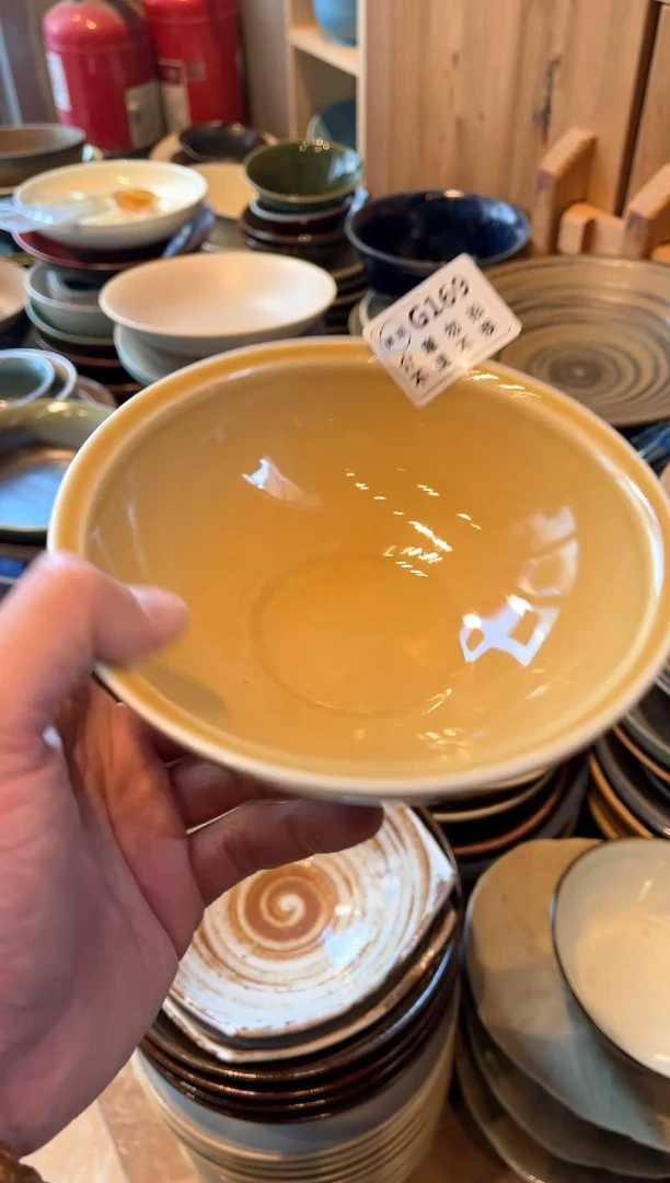 【闪购商品】瓷片169    微瑕蜂蜜釉厚边碗1个