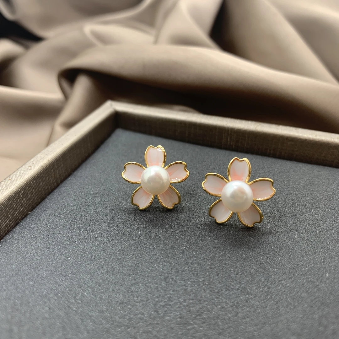珍珠【Z81】淡水核轻奢百搭花朵银针耳钉小中高级氛围感耳环