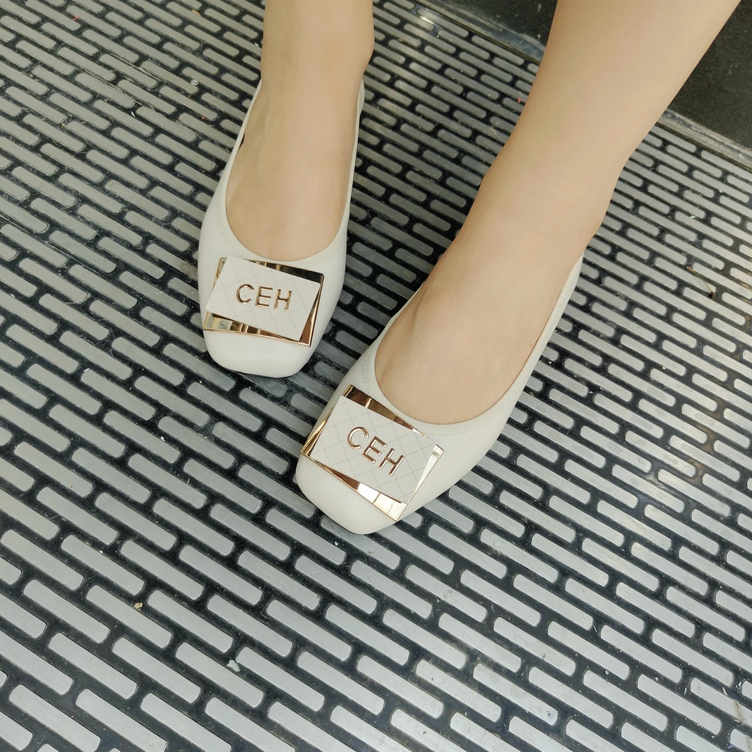 单鞋女2024新款春夏季低跟百搭浅口豆豆鞋软底防滑妈妈鞋