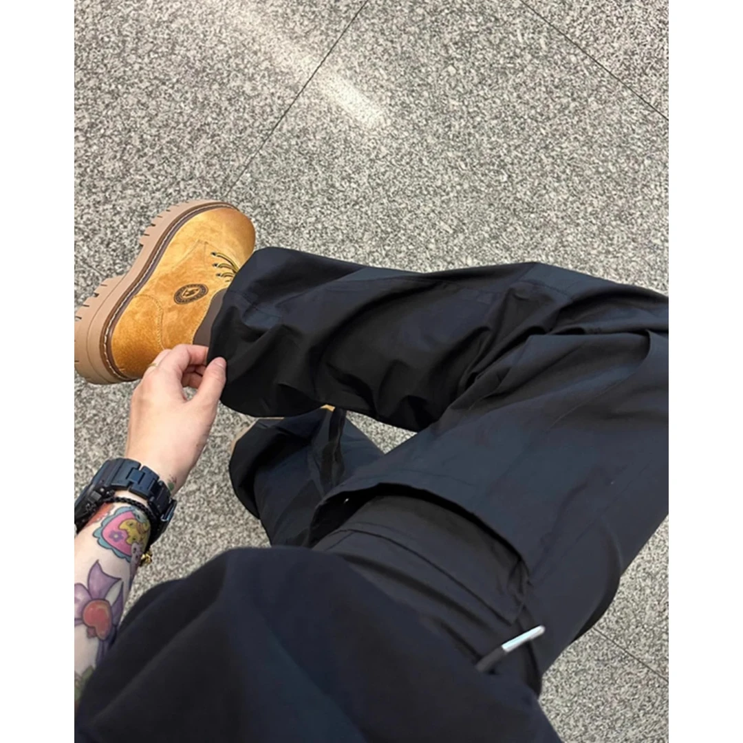 搭配大黄马丁靴的裤子男秋冬款潮牌美式工装裤修身显瘦窄版直筒裤