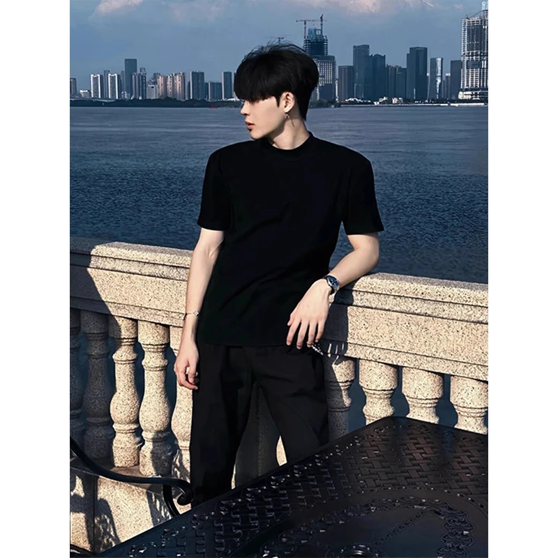 黑色短袖男高级感痞帅美式风格cleanfit穿搭t恤小领口五分半截袖