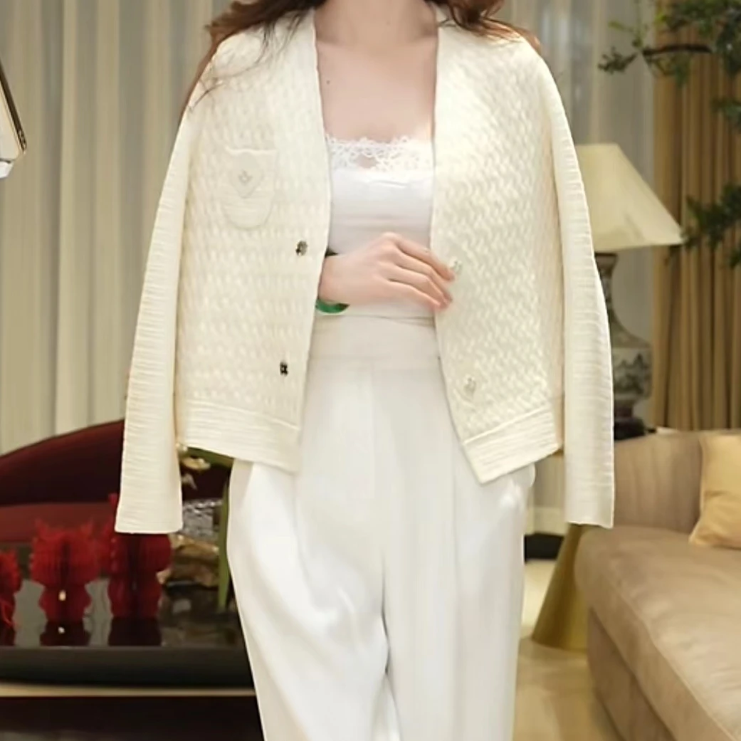 EDFNOT/杨红霞汝意驼色/白色小香风短大衣BNMT0069