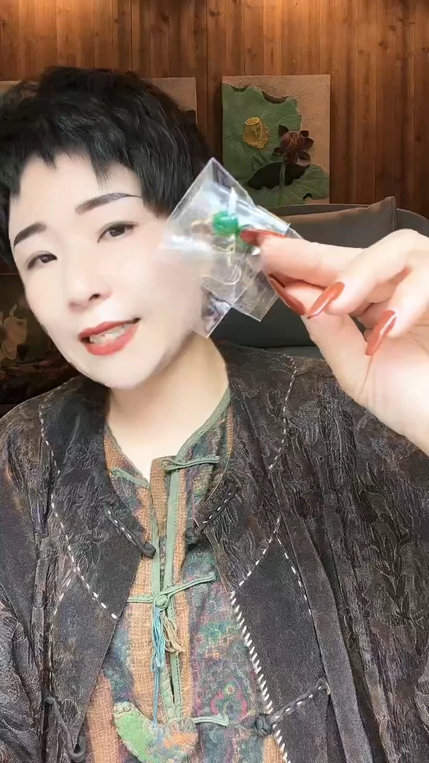 【闪购商品】和田玉耳饰未镶嵌1194