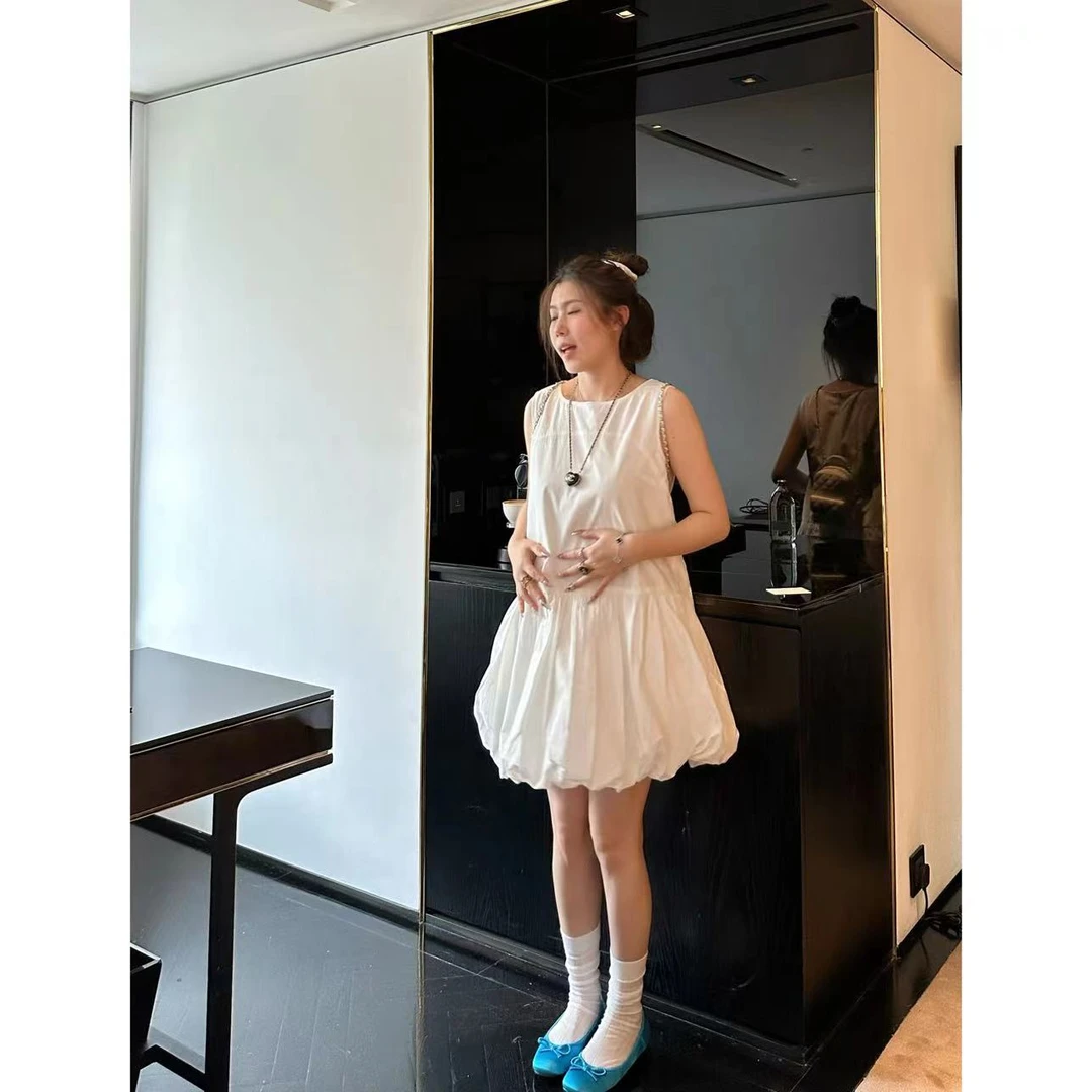 MERMERYANG俏皮珍妮白色蓬蓬无袖气质时尚甜美显瘦连衣裙裙子