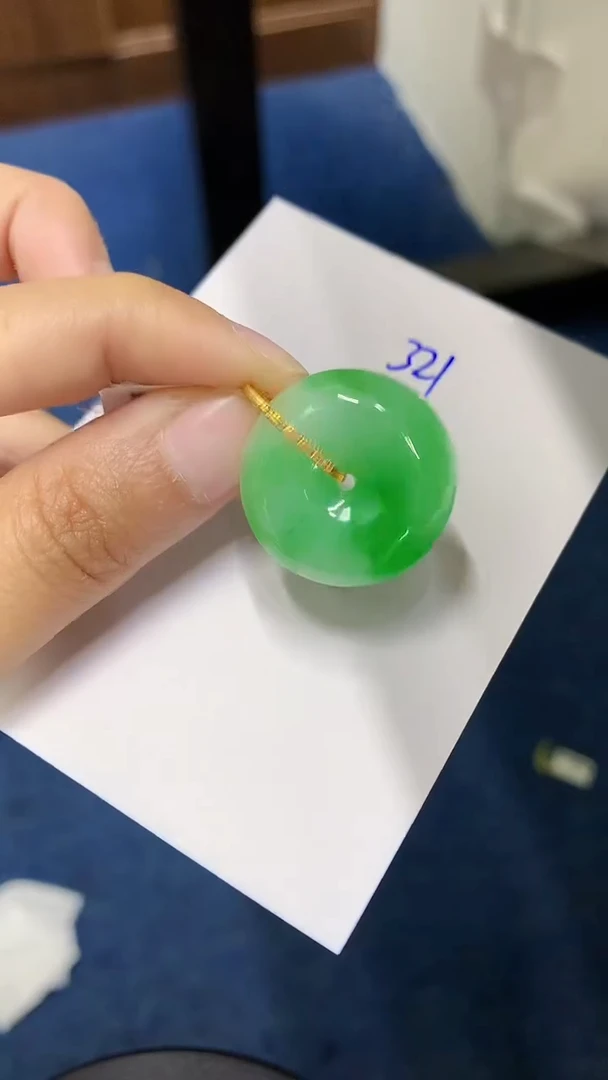 【闪购商品】翡翠颈饰18K金镶嵌0000000000