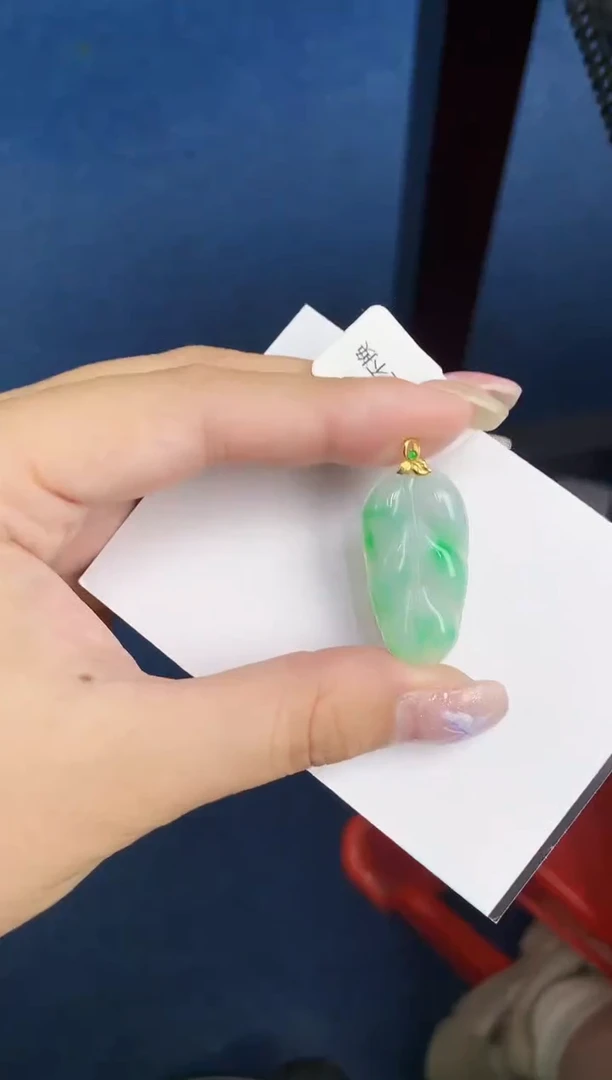 【闪购商品】翡翠颈饰18K金镶嵌000000000