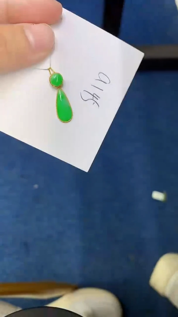 【闪购商品】翡翠颈饰18K金镶嵌6935308743279384479