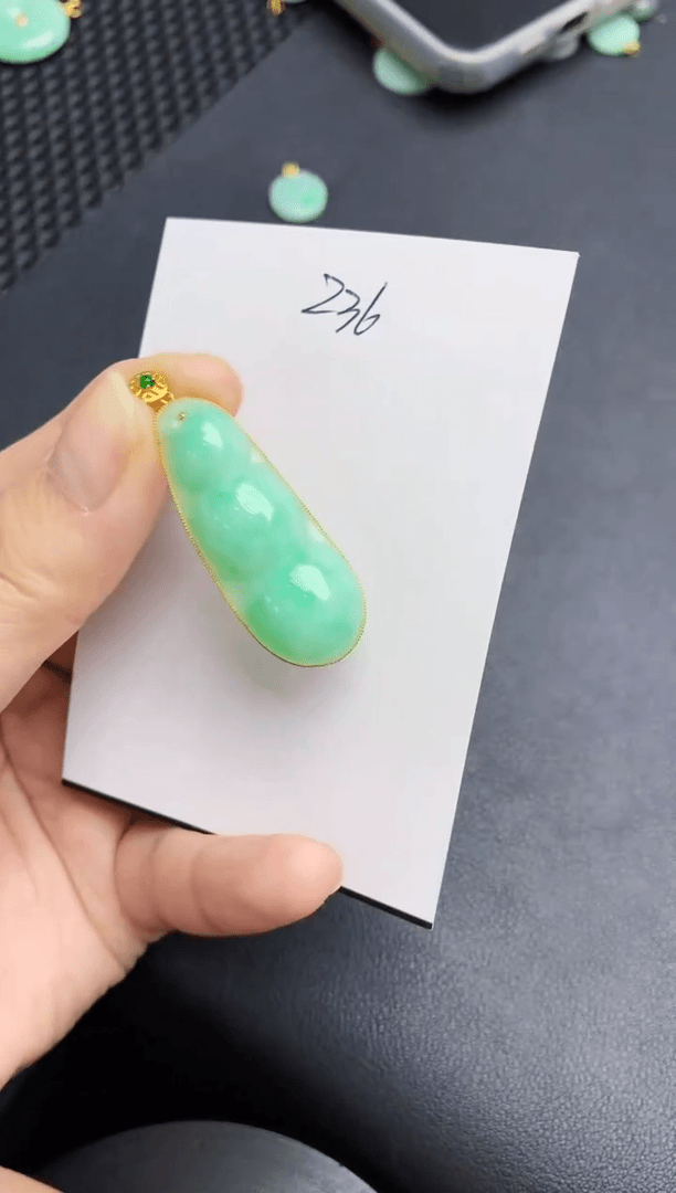 【闪购商品】翡翠颈饰未镶嵌000000000