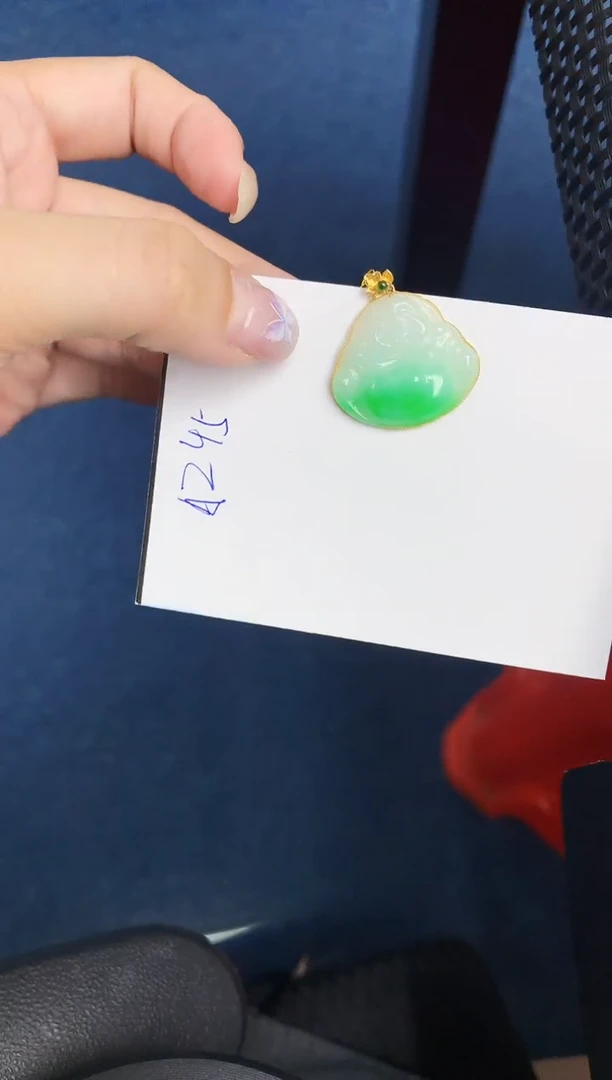 【闪购商品】翡翠颈饰18K金镶嵌000000000