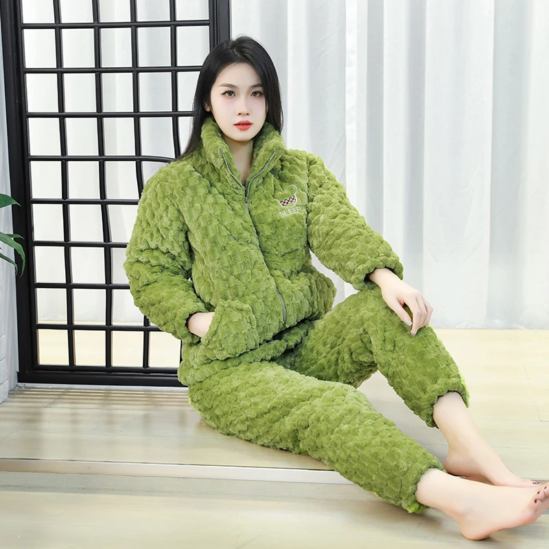 冬季法兰绒睡衣女士三层夹棉加绒加厚保暖金龟绒时尚套装家居服
