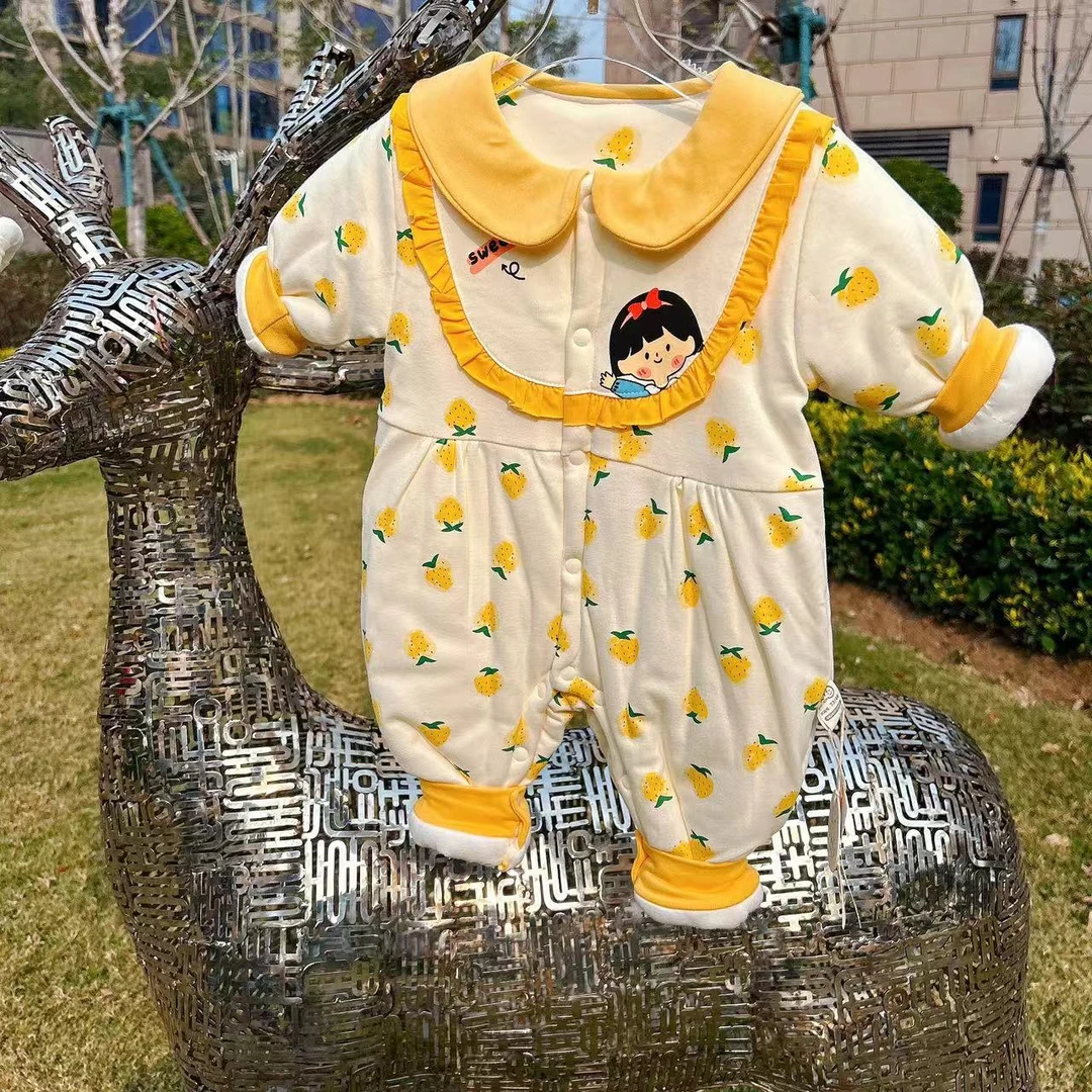婴儿女童宝宝秋冬棉服无骨连体衣夹棉爬服哈衣可爱外出服软糯亲肤