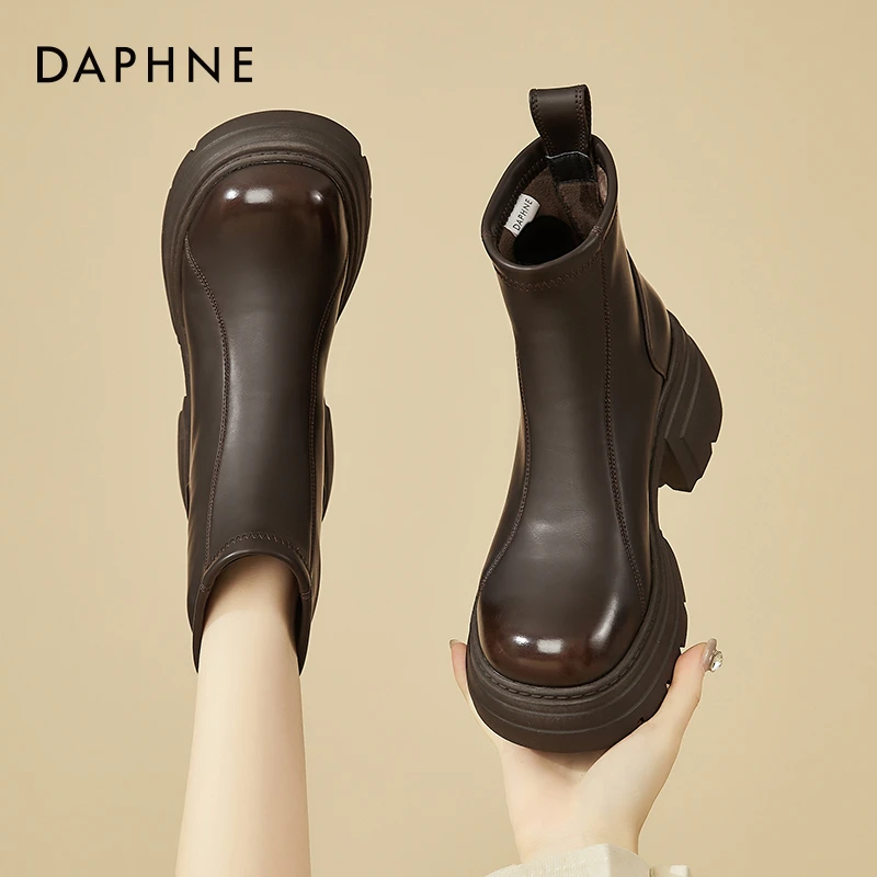 达芙妮厚底靴子女款粗跟短靴马丁靴时尚女靴2025新款秋冬高跟女鞋