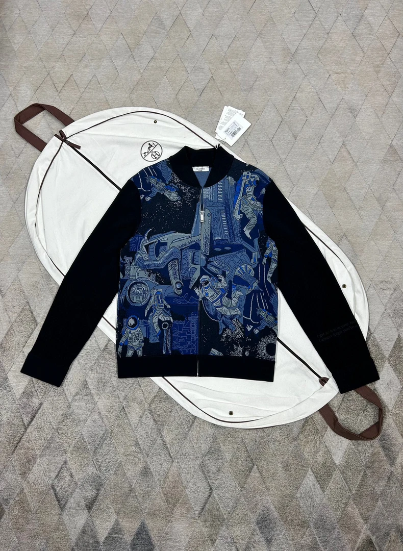 全新未使用 Valentino/华伦天奴 127224 华伦天奴针织棒球服夹克