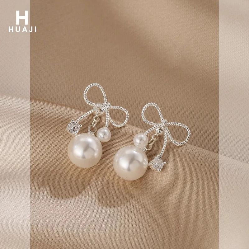 铜合金仿珍珠耳饰 蝴蝶结耳环女款新款爆款小巧精致耳钉一款两戴