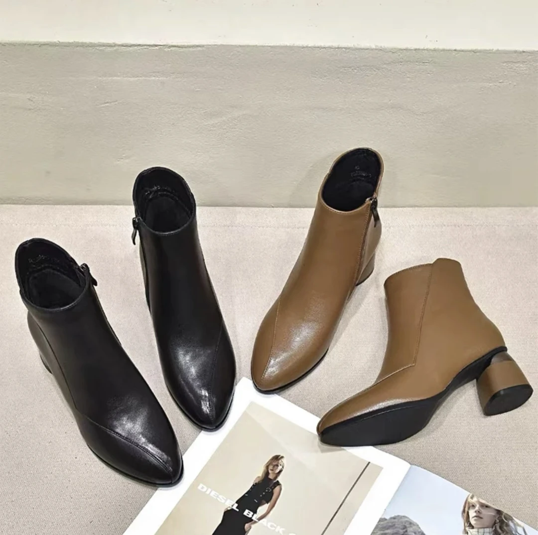 2024新款气质尖头秋冬时尚加绒高跟靴子软底粗跟百搭女靴中跟