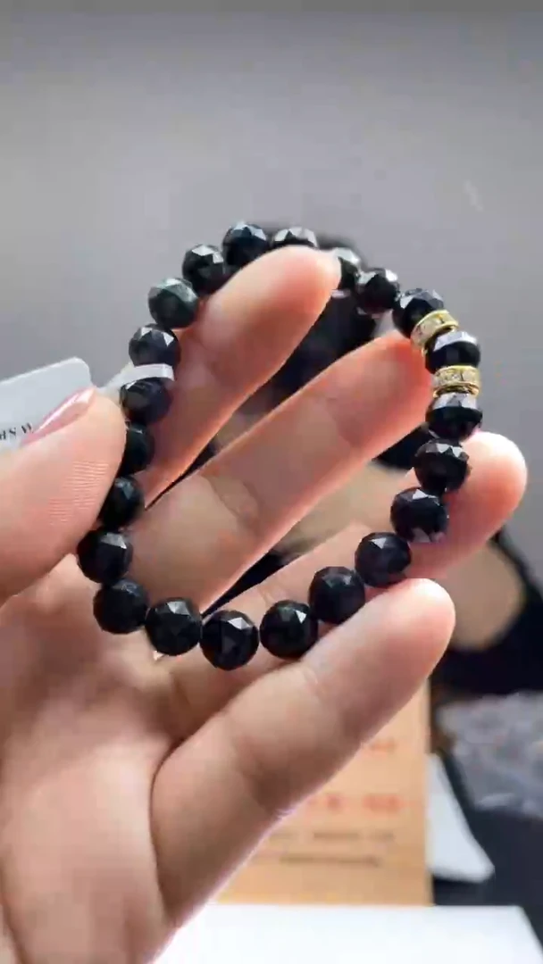 【闪购商品】翡翠颈饰未镶嵌6--挂件多样性发发其一