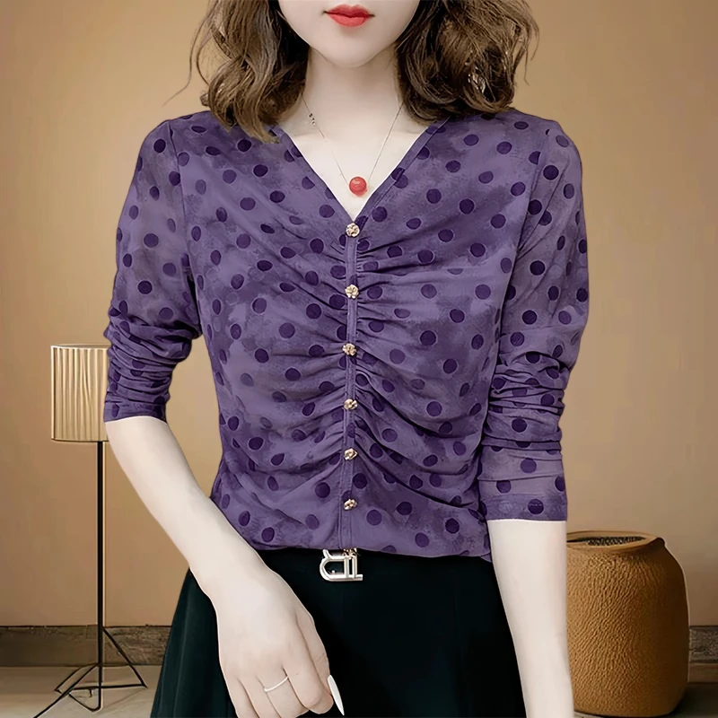 复古港风v领小众设计感波点长袖t恤百搭洋气修身显高显瘦上衣女装