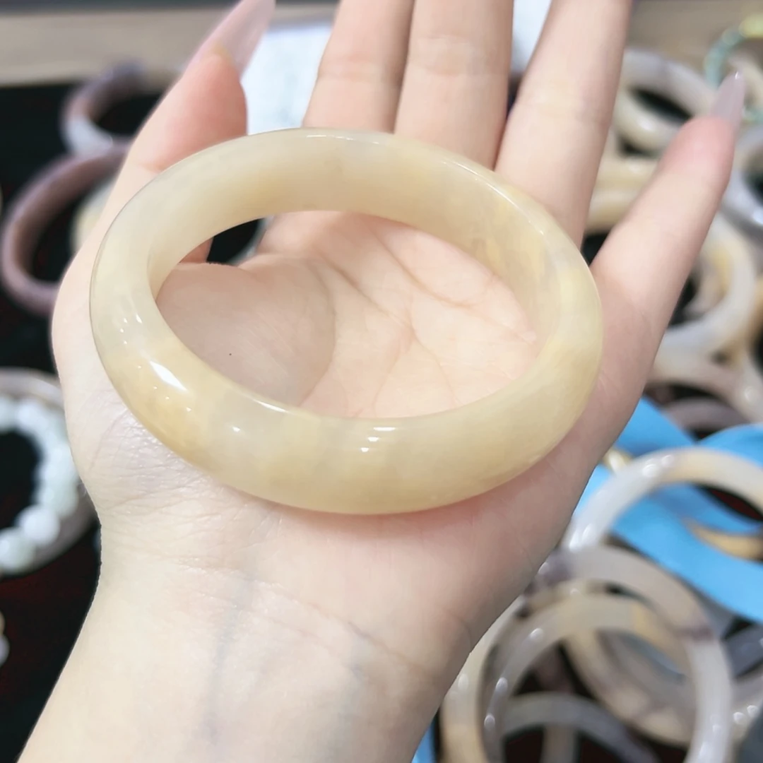 【闪购商品】透闪石质玉32未镶嵌