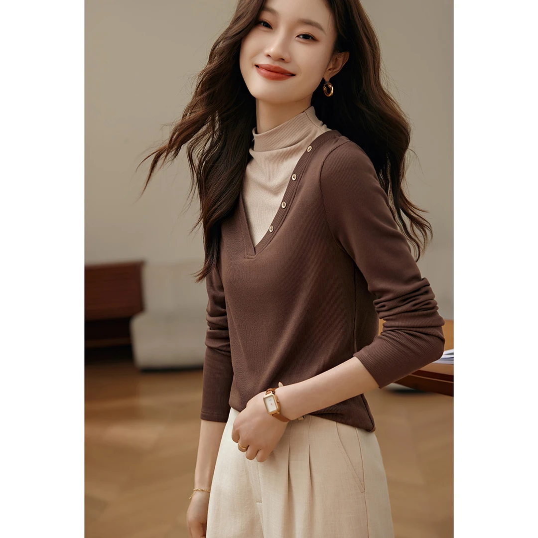 沫晗依美2024冬款时尚气质百搭保暖半高领撞色拼接加绒打底衫A022