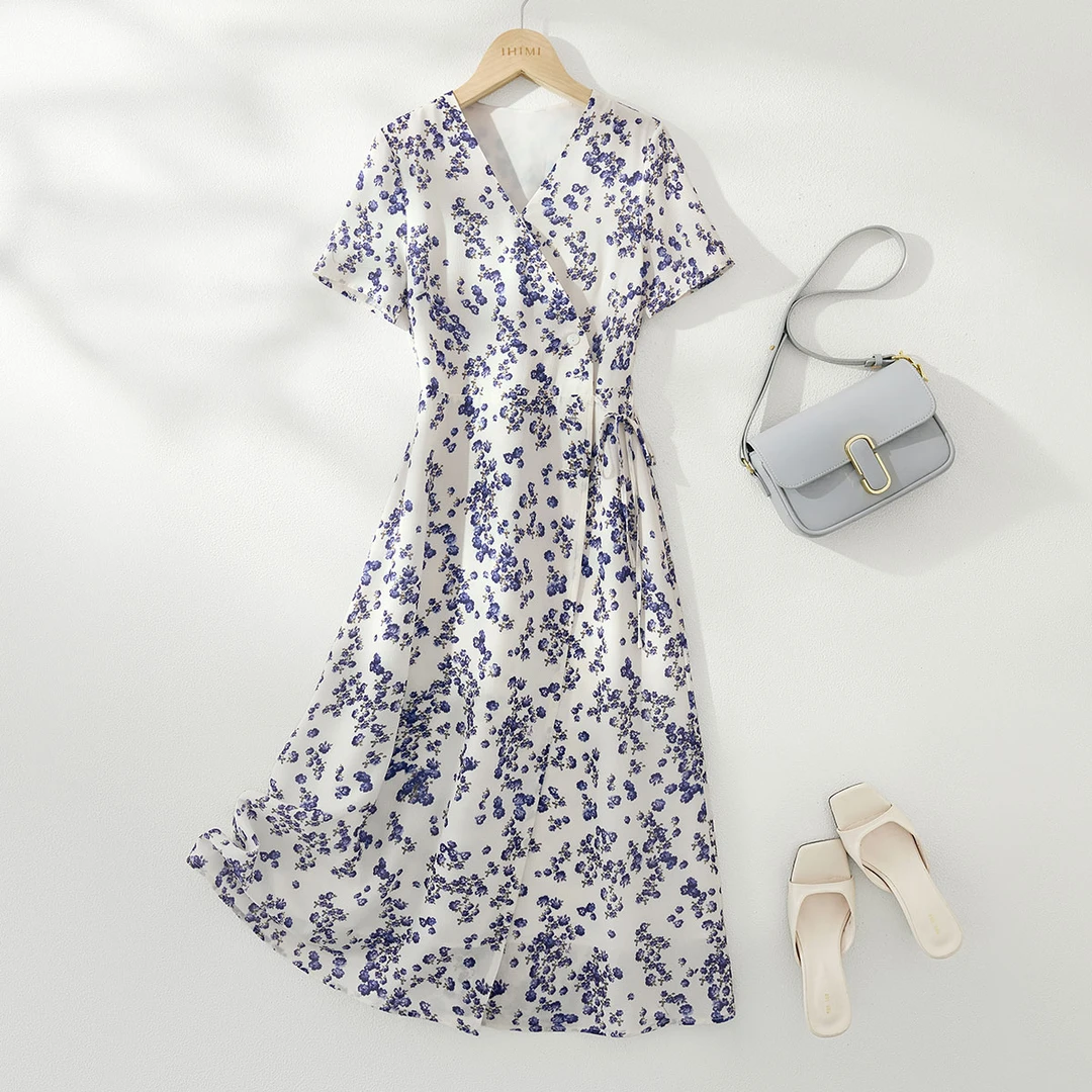 IHIMI/海谧2025夏新款女裙子法式气质V领碎花收腰显瘦连衣裙B026