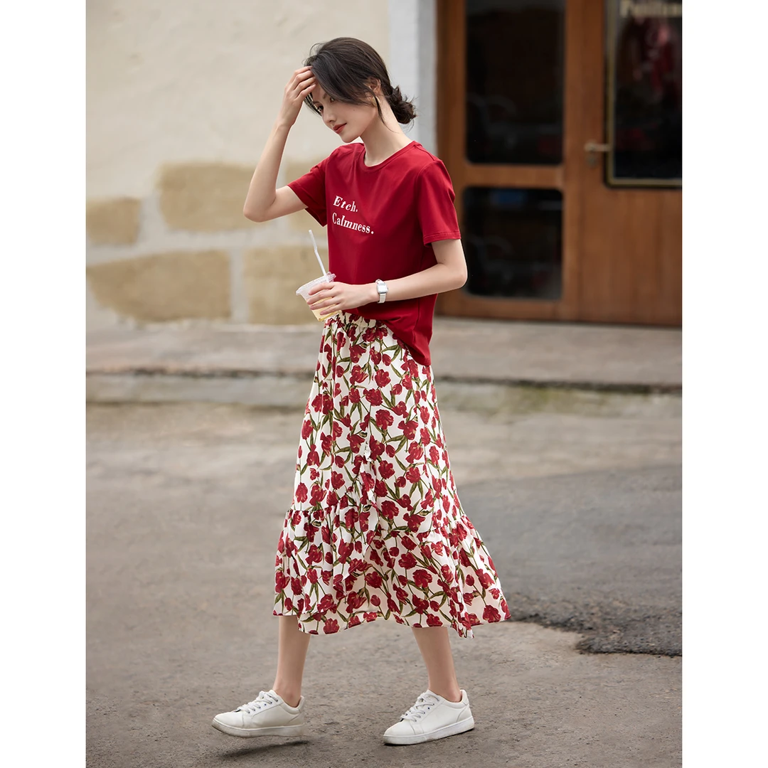 XWI/欣未2025夏款字母印花T恤碎花半身裙套装法式碎花裙套装B044