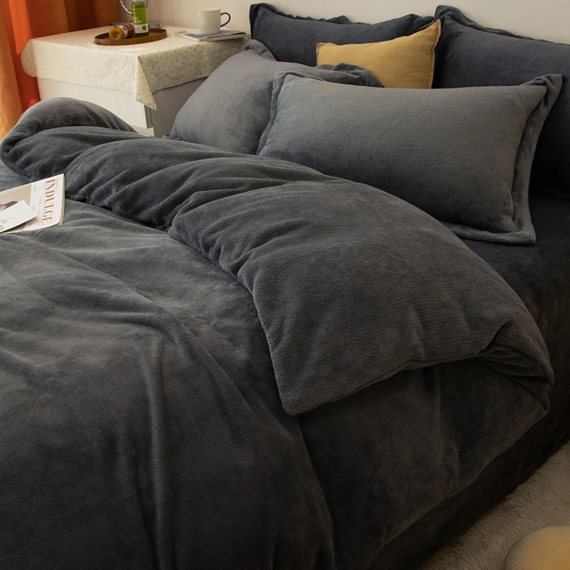 简约牛奶绒床上用品四件套冬季珊瑚绒被套双面加绒床单床笠三件套
