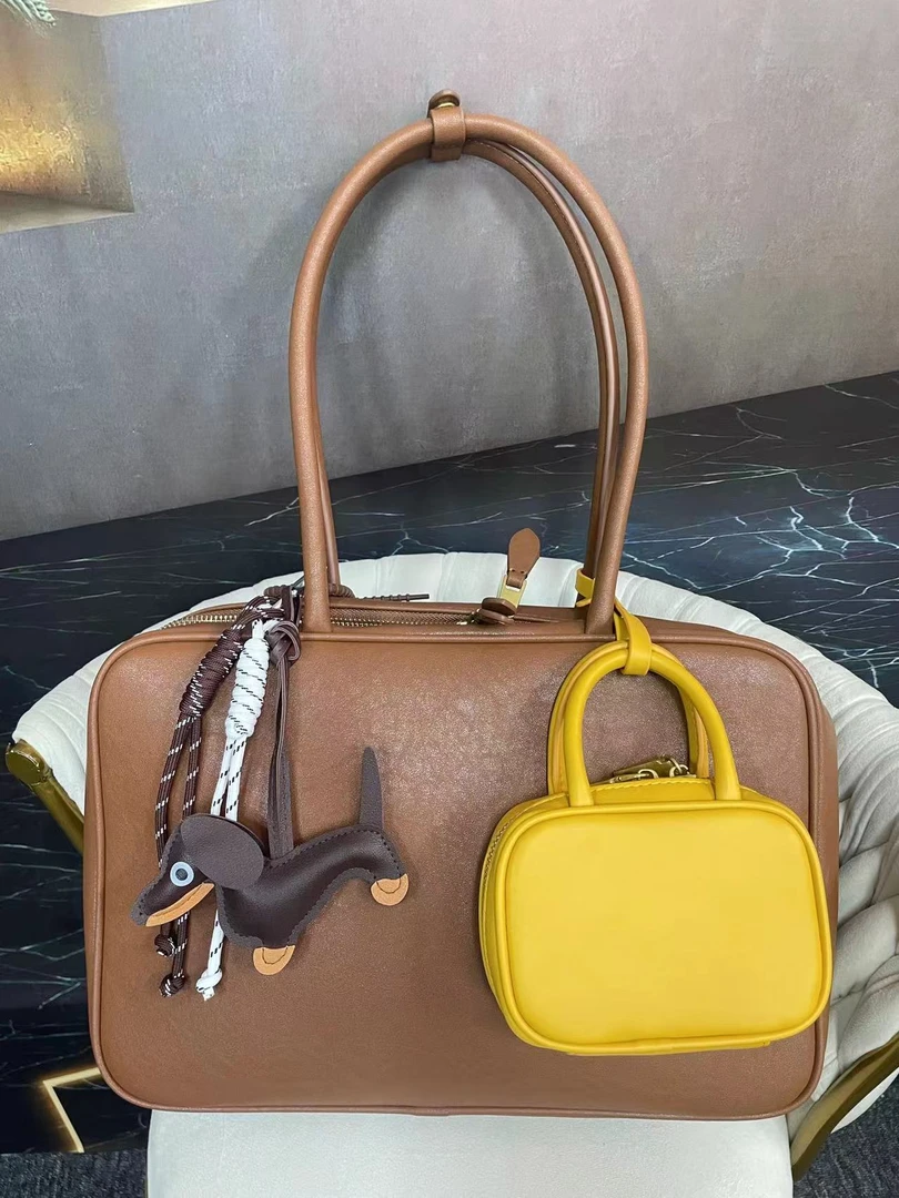 LQ-WITH-QUEEN真皮女包公文包棕色