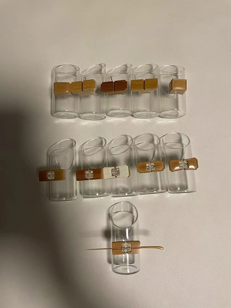 绣眼笼玻璃防甩食罐 玻璃鸟食罐 直径3.0 丝距1.1