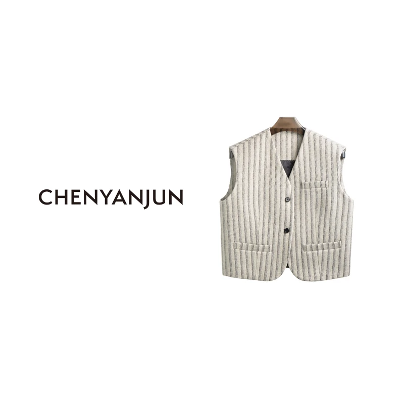 【扎扎扎】CHENYANJUN陈妍君设计感宽版箱型三口袋马甲CYJ-JJ01-600