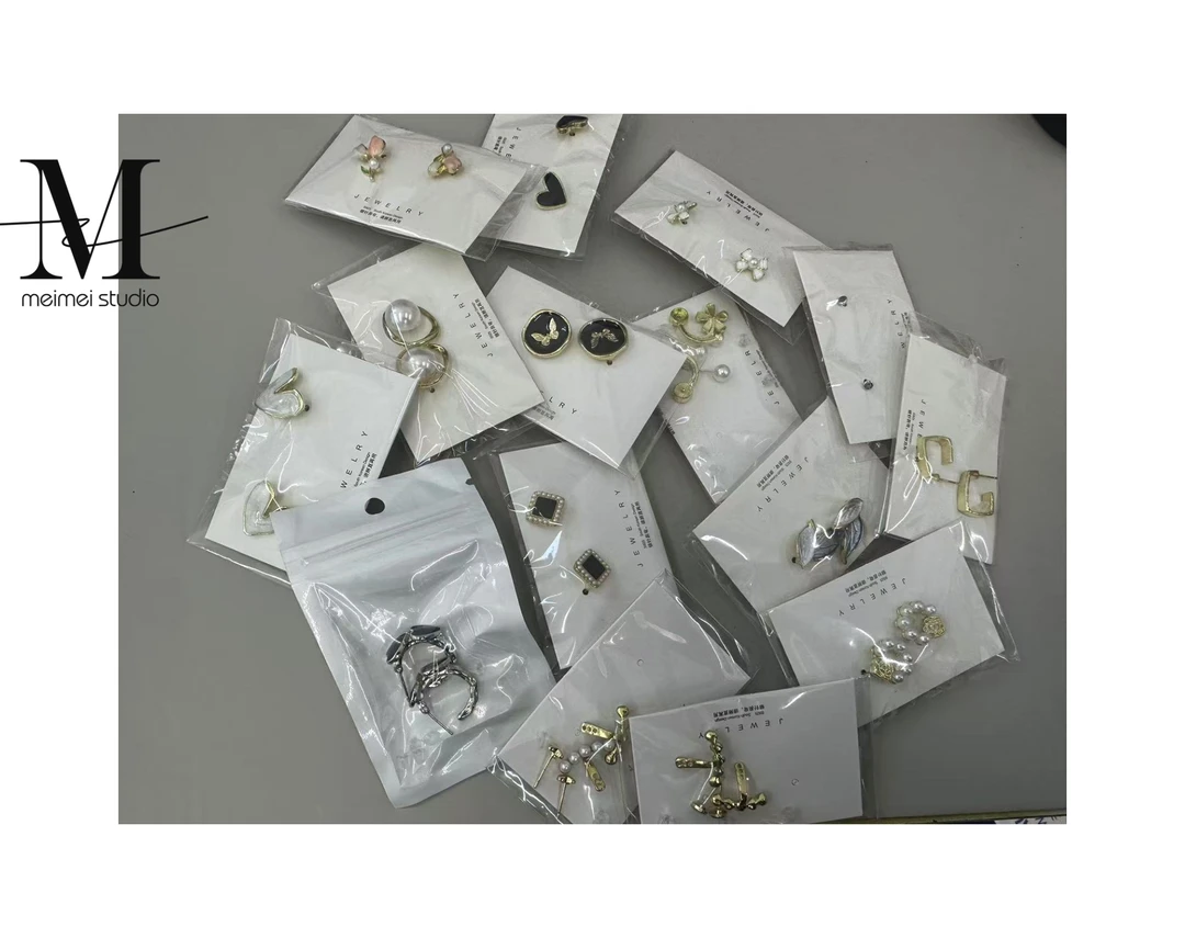 非金属亚克力耳饰     美美同款视频颜色款式随机