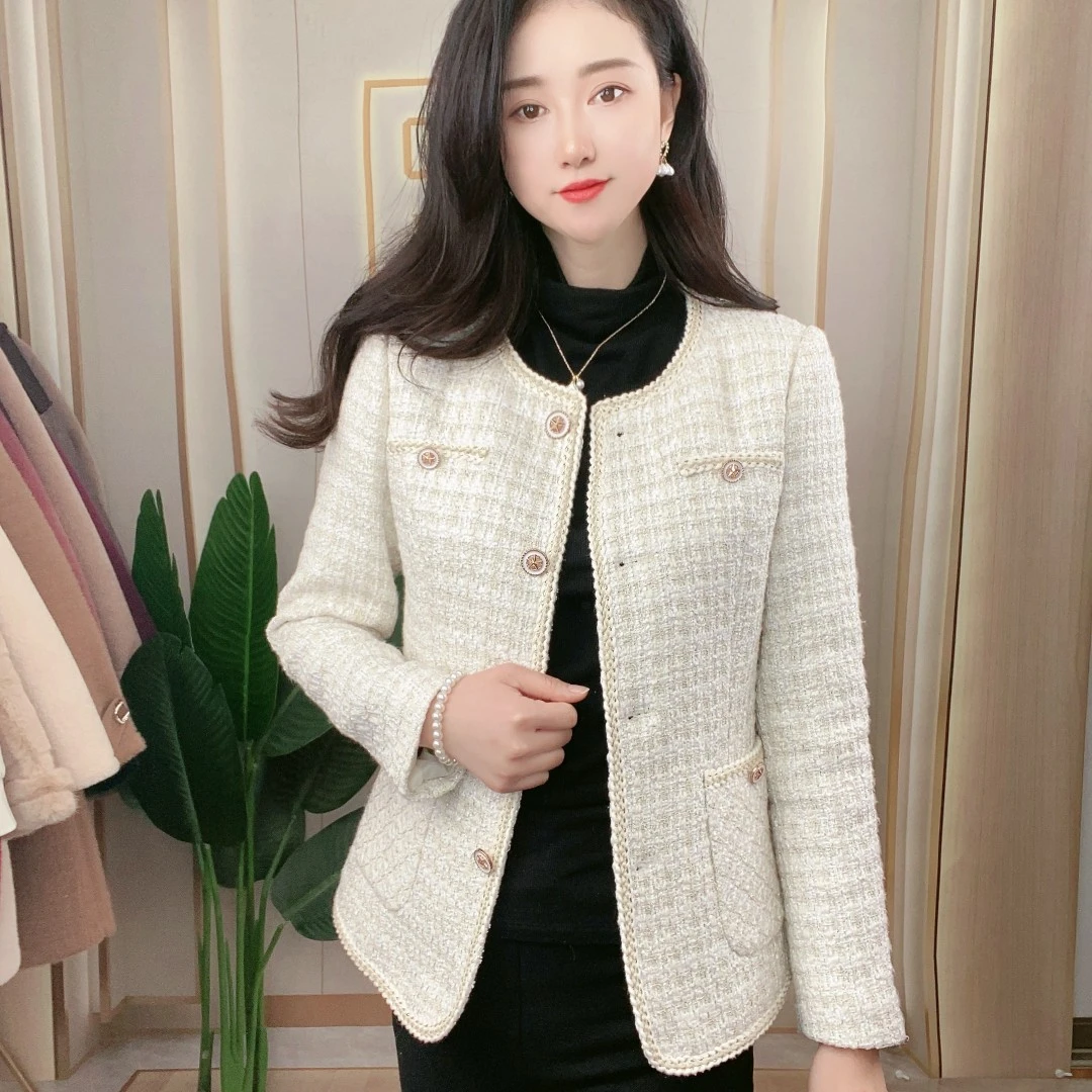 新款法式小香风短款外套高级轻奢减龄显瘦上衣