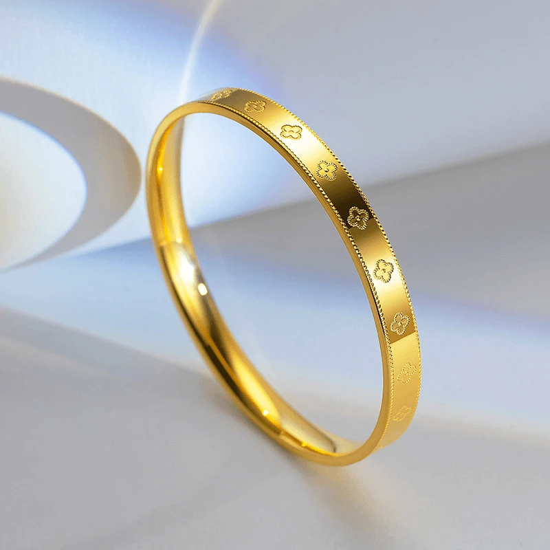 钛钢手镯 网红爆款幸运四叶草手镯光面实心款镯子时尚百搭不掉色