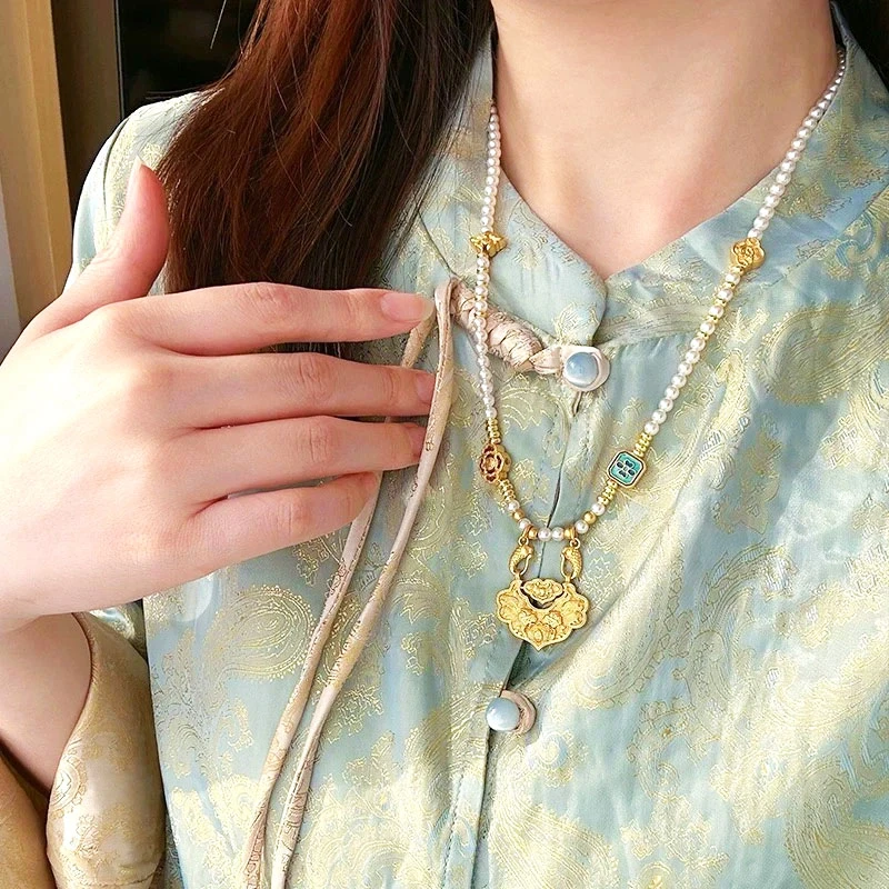 铜合金布艺项链 新中式锦鲤平安锁项链时尚百搭复古风秋冬毛衣链