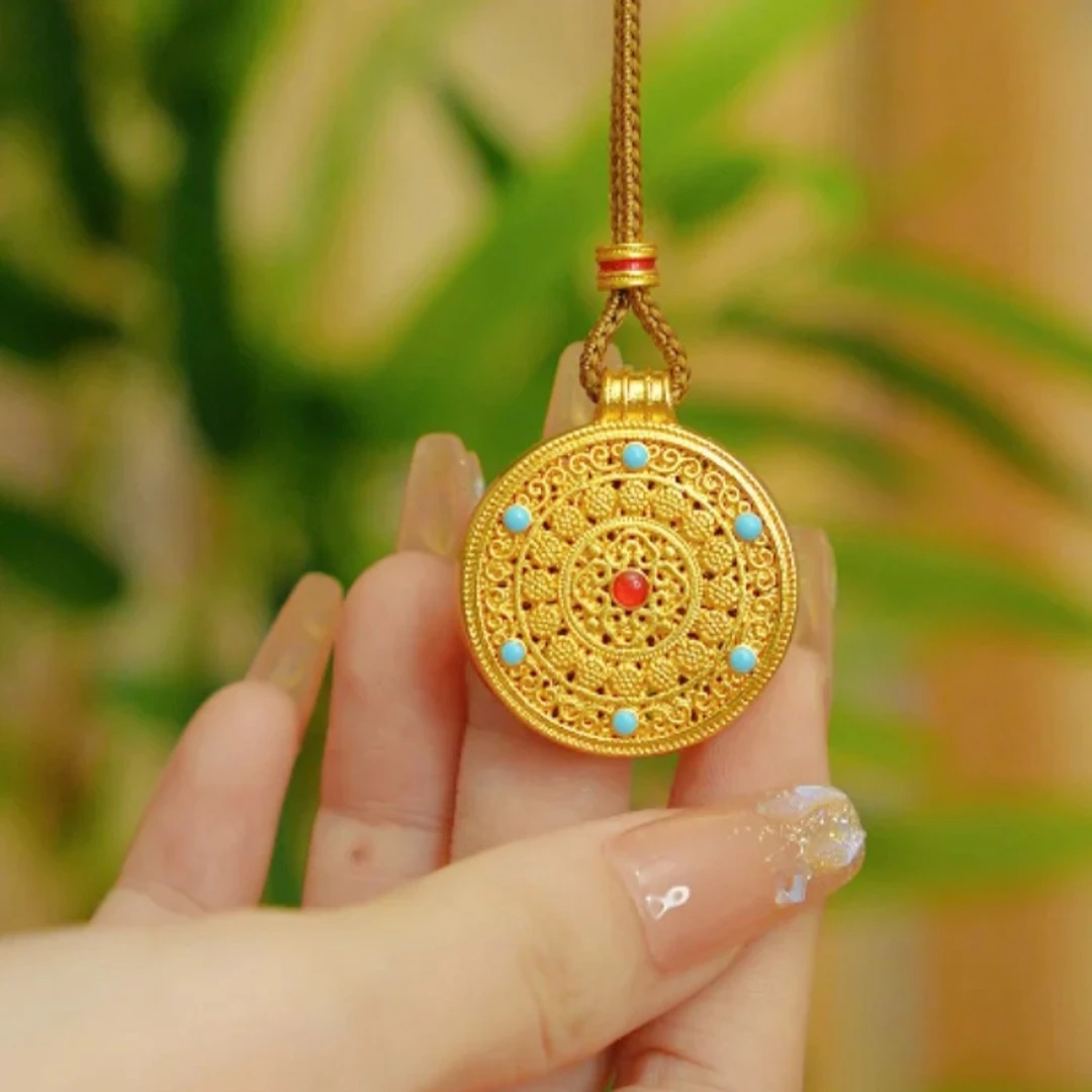 钛钢项链 新中式雅丹网红同款项链花丝四合如意八宝罗盘古法吊坠