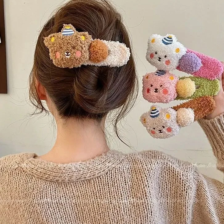 2024新款后脑勺抓夹超甜百搭毛绒布丁可爱鸭嘴夹大号发夹发卡
