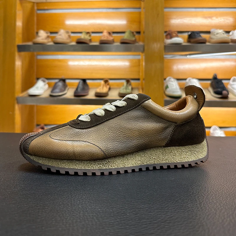 运动时尚真皮板鞋百搭2024秋冬新款轻便舒适潮流休闲鞋复古阿甘鞋