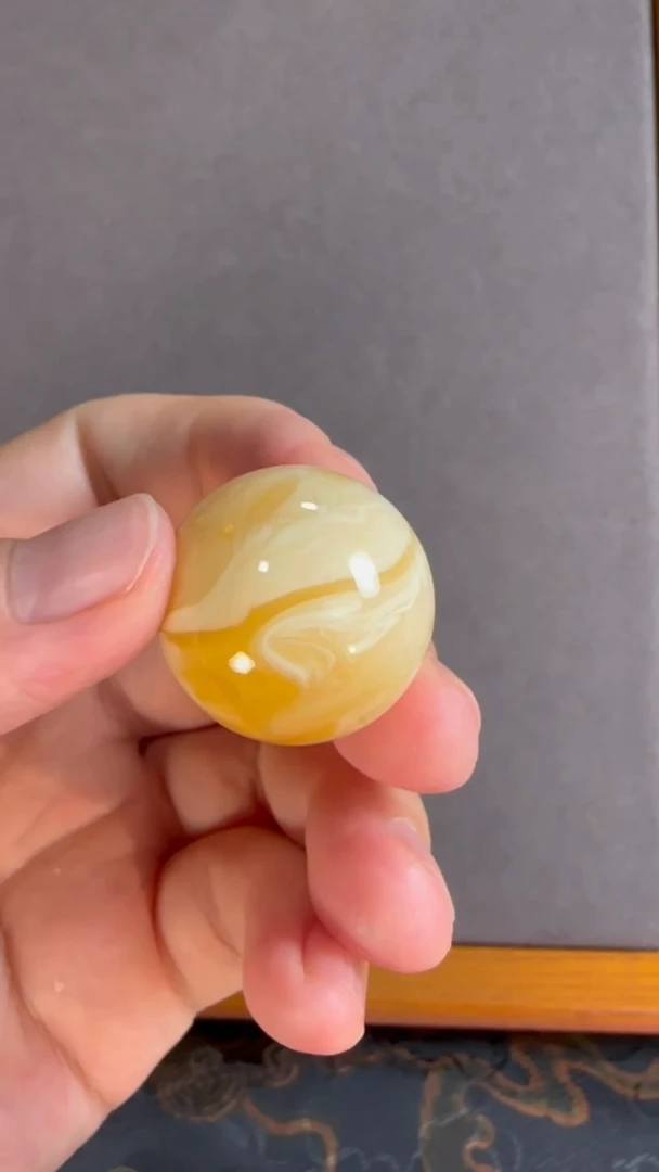 【闪购商品】蜜蜡颈饰未镶嵌焦皮料妖花圆珠8.9