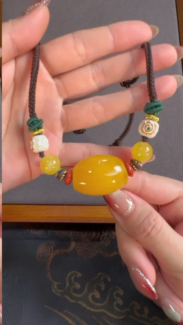 【闪购商品】蜜蜡颈饰未镶嵌焦皮料马蹄珠锁骨链7.22