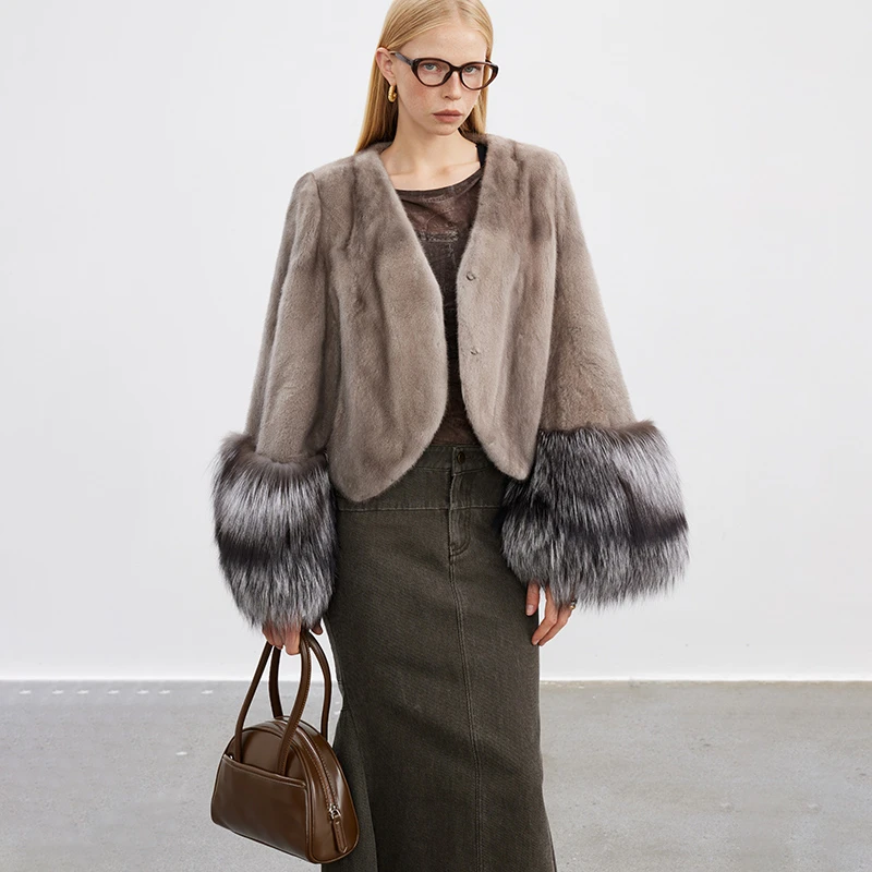 北麋「极简主义」整皮狐狸毛袖口紫标级整貂水貂皮草外套女短款大衣