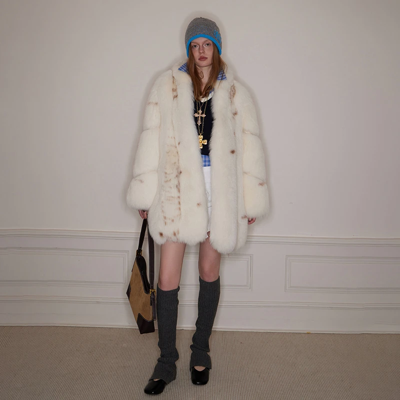 「踏雪寻梅」整皮斑点狐狐狸毛皮草外套女中长款2025冬时髦大衣