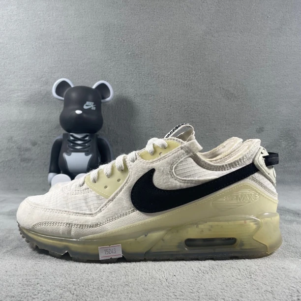 二手42.5码 Nike Air Max 90 Terrascapc 跑鞋 米 底裂纹 公价566