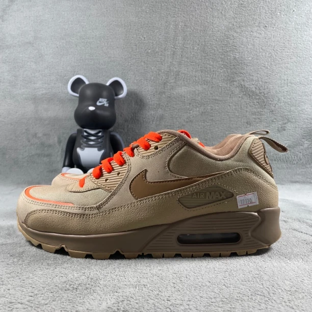 二手42.5码 Nike Air Max 90 跑鞋 小麦 帮裂纹污渍 无盒公价1389