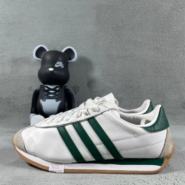 二手36.5码 adidas Country 休闲鞋 白 黄渍裂皮裂纹 无盒公价319