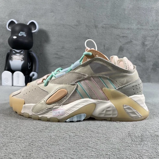 二手38码 adidas Originals 休闲鞋 粉 无盒