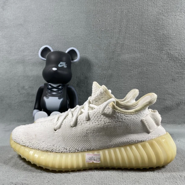 二手37码 adidas Yeezy 350 休闲鞋 白 非原绳氧化污渍 公价2699