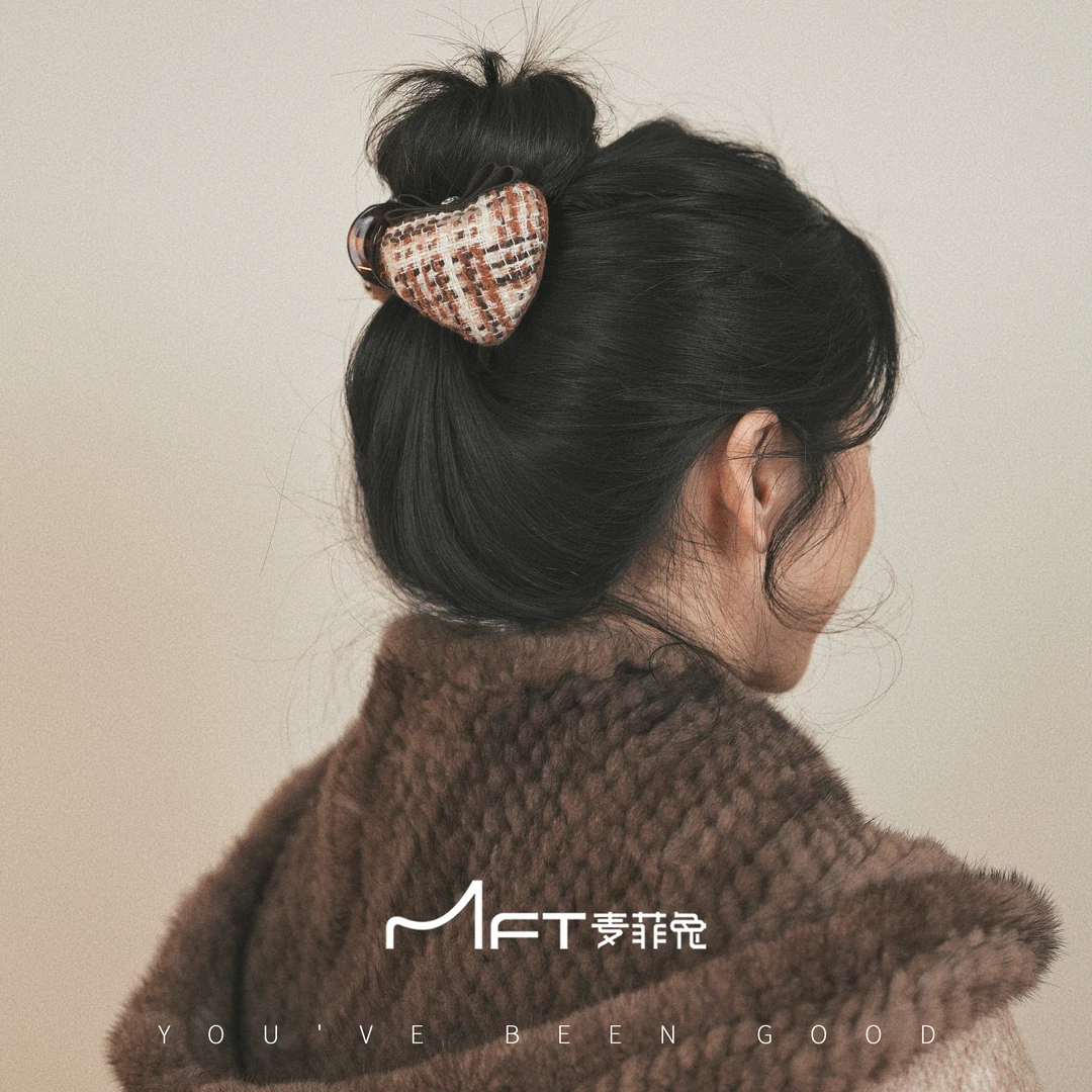 【没心事】抓夹美拉德焦糖彩色草莓抓夹秋冬格子复古甜美百搭发饰