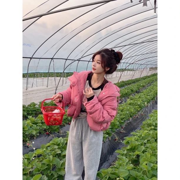 伊衣服饰 戴帽抽绳百搭短款羽绒服外套 21AU5545