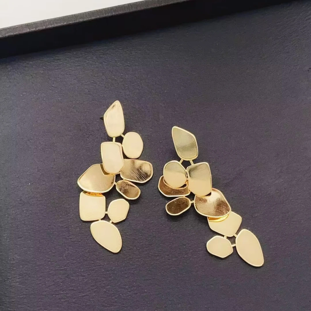 钛钢陶瓷耳饰 设计款网红耳环C0020