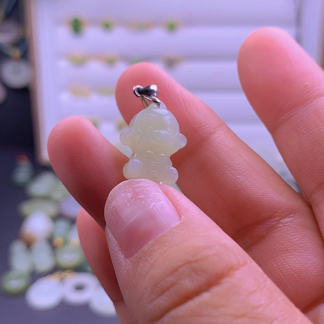 【闪购商品】和田玉吊坠(赠链)银S925镀金镶嵌