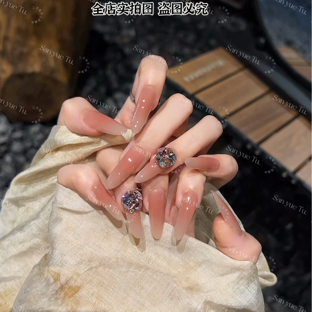 奶雾蔷薇-三月兔穿戴甲施家全华 轻奢气质新款穿戴甲美甲穿戴甲